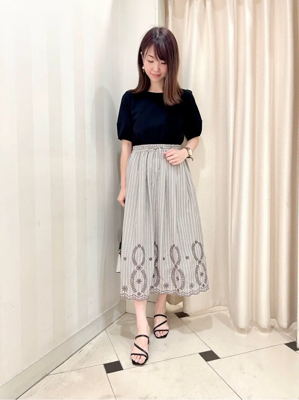 ANY SIS 金井 コーディネート画像