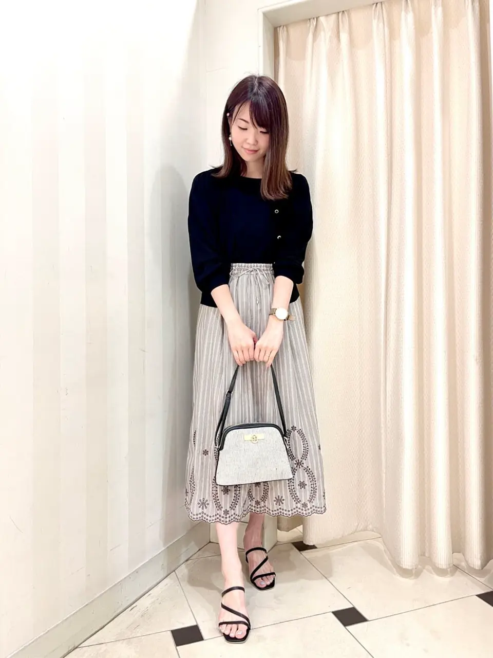 ANY SIS 金井 コーディネート画像