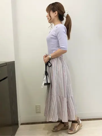 ANY SIS スタッフ コーディネート画像