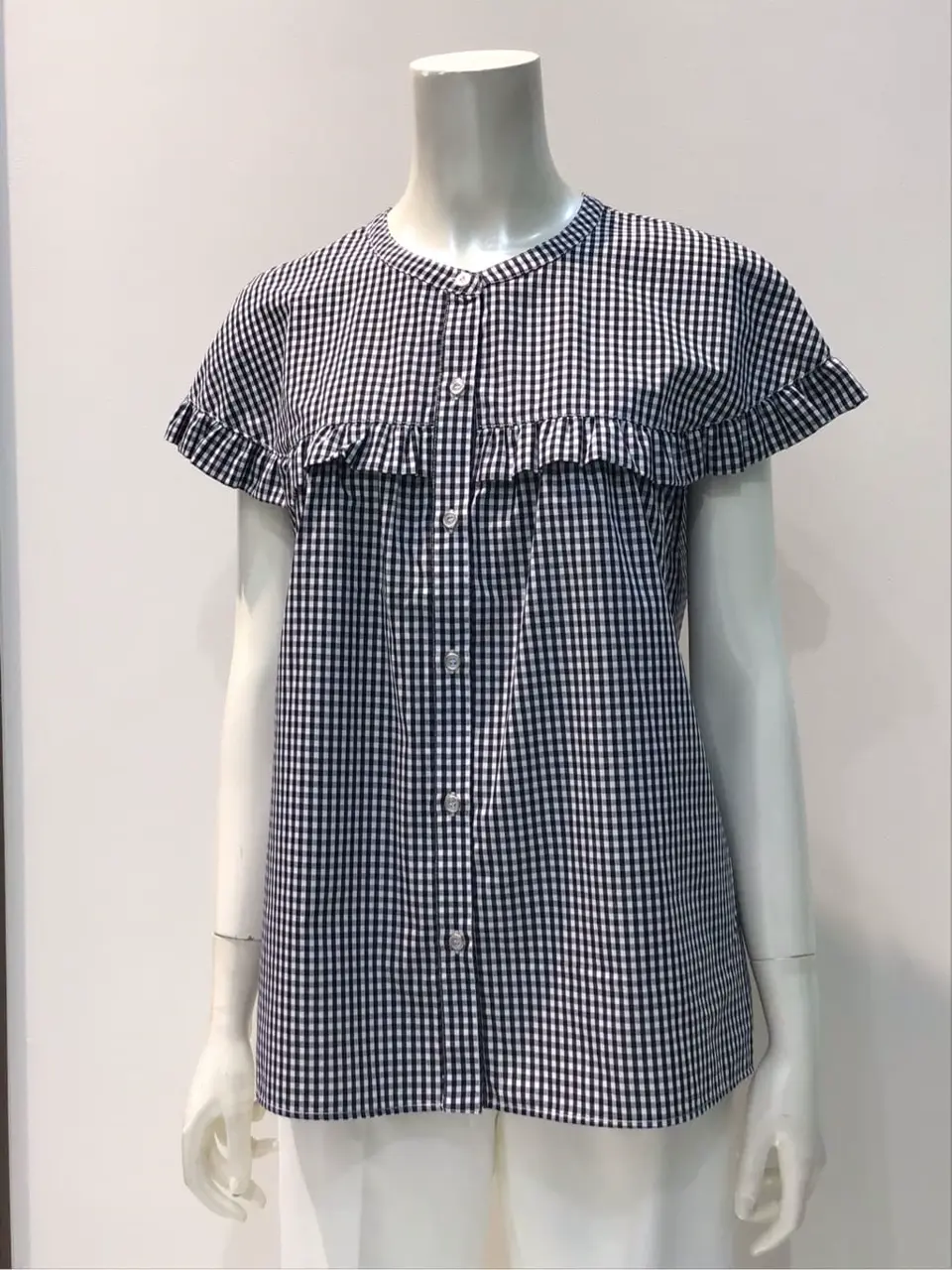 ANY SIS 布川 コーディネート画像