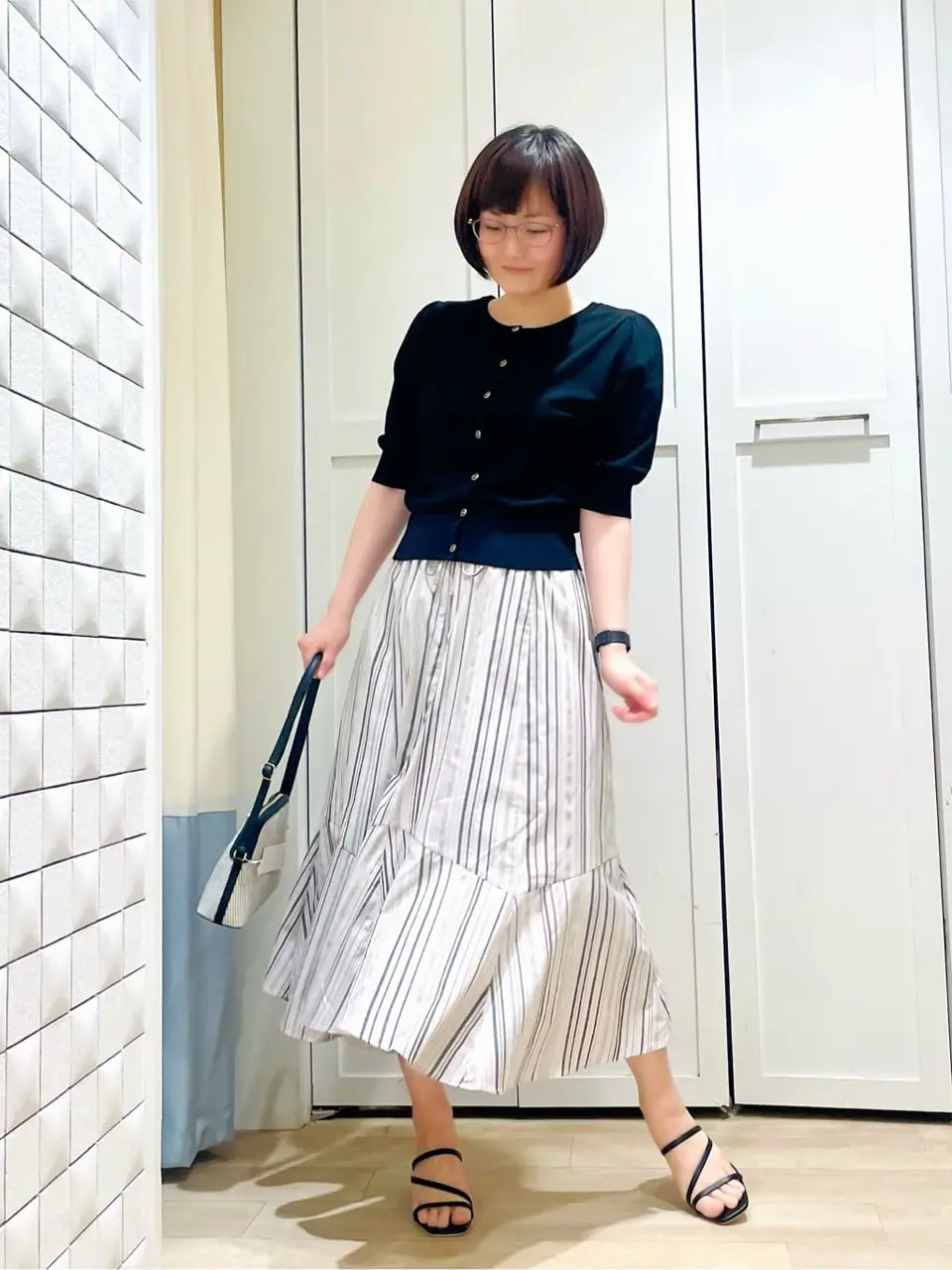 ANY SIS スタッフ コーディネート画像