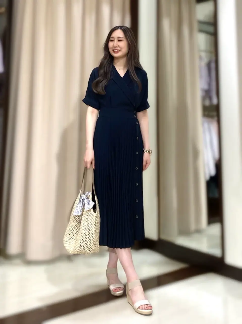 ANY SIS STAFF コーディネート画像