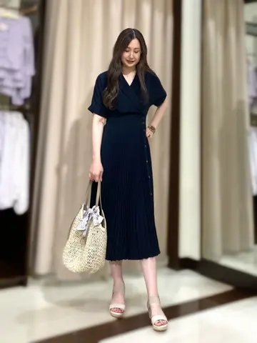 ANY SIS STAFF コーディネート画像