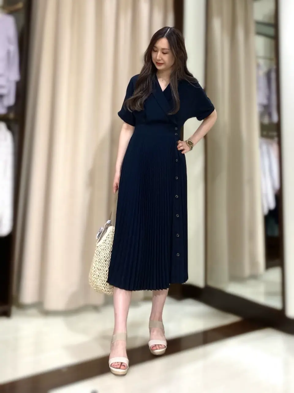 ANY SIS STAFF コーディネート画像