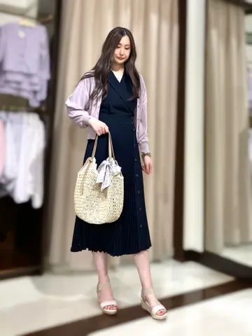 ANY SIS STAFF コーディネート画像