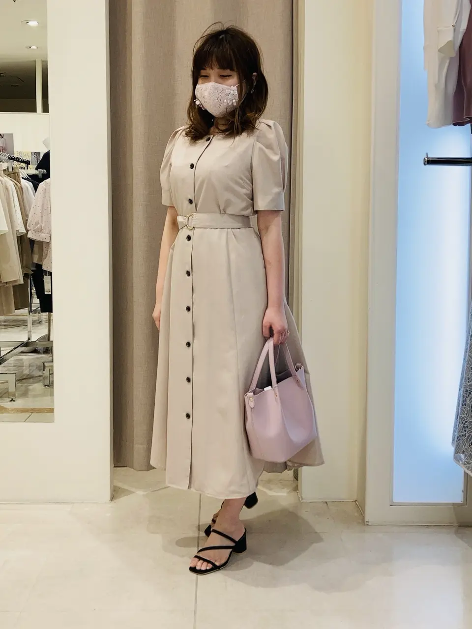 ANY SIS 川根　彩 コーディネート画像