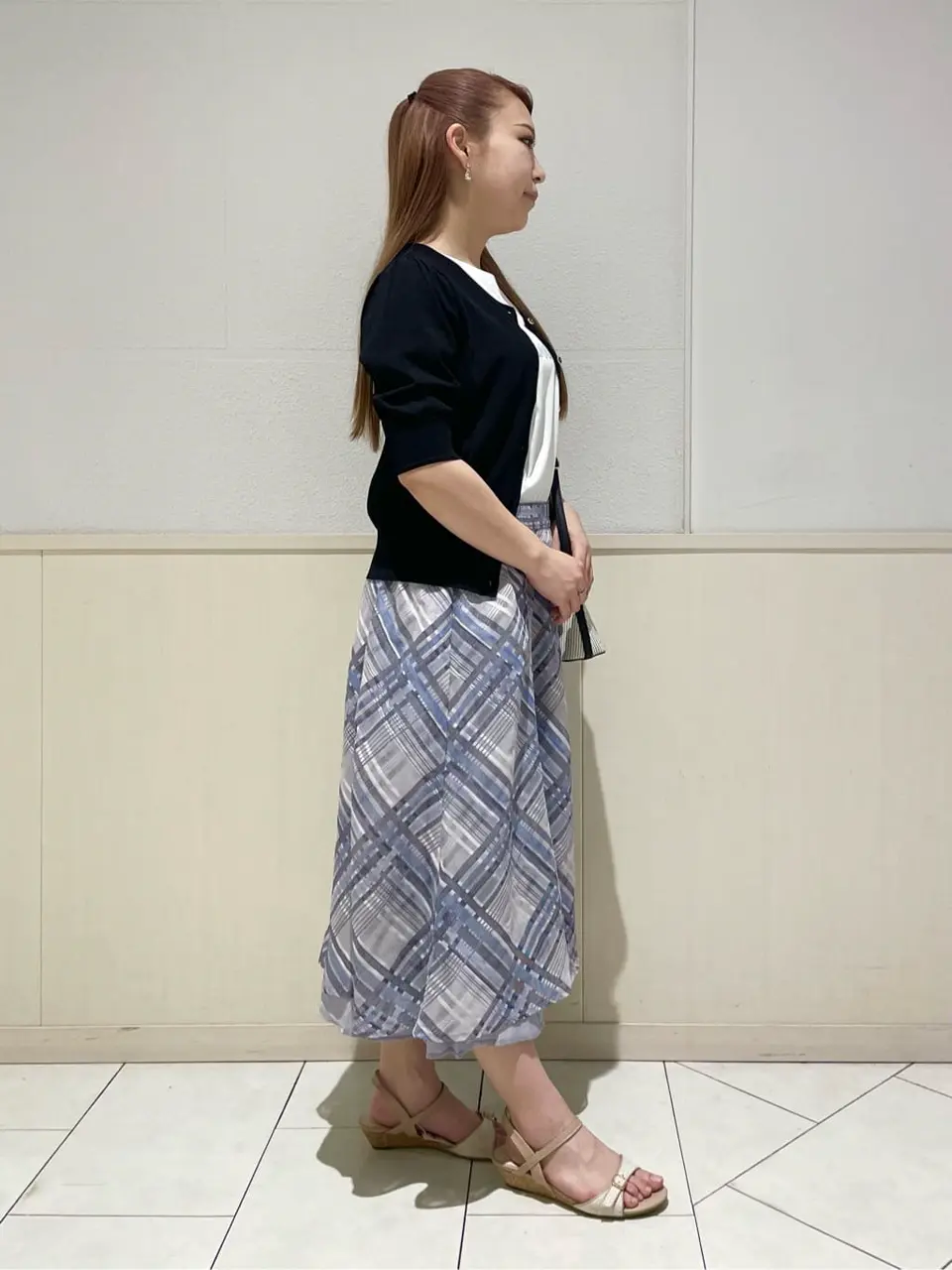 ANY SIS 土居 コーディネート画像