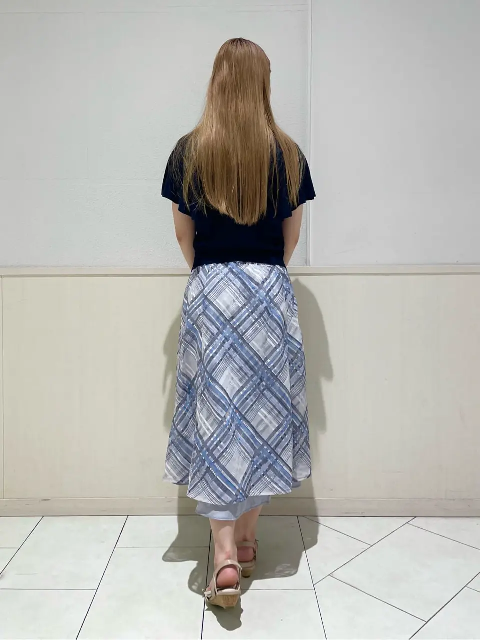 ANY SIS 土居 コーディネート画像