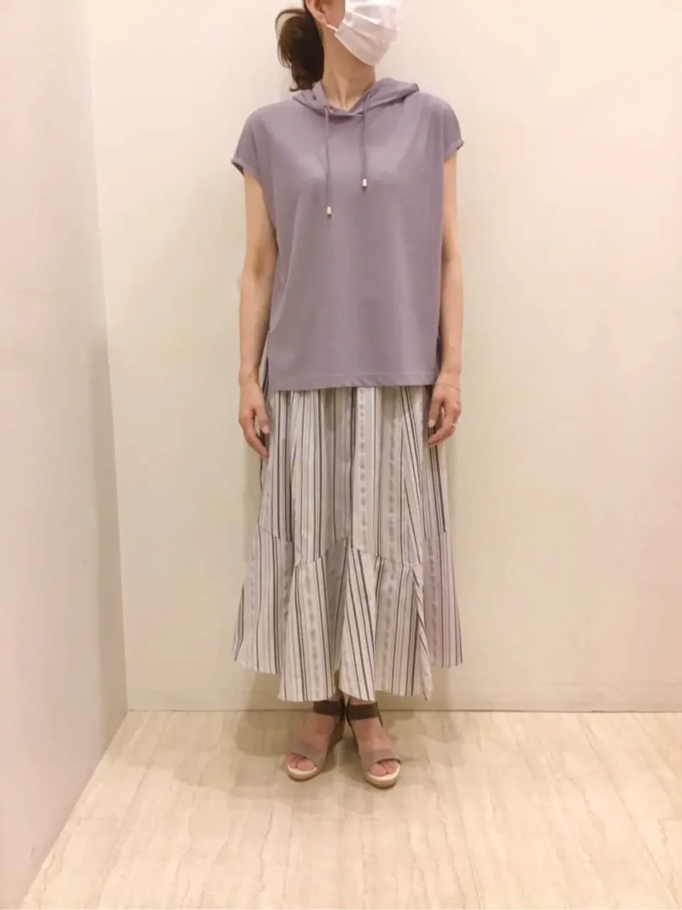 ANY SIS スタッフ コーディネート画像