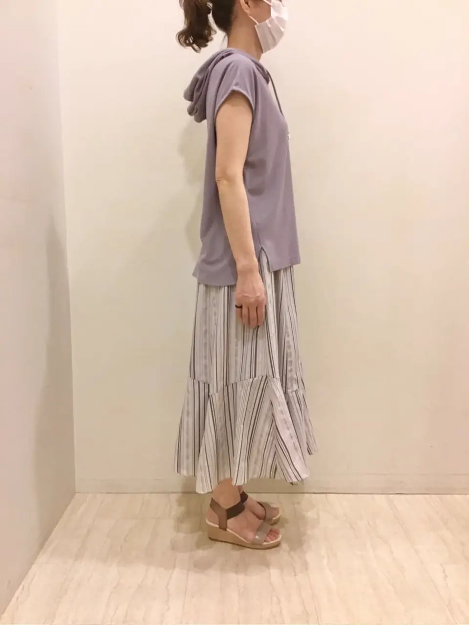 ANY SIS スタッフ コーディネート画像