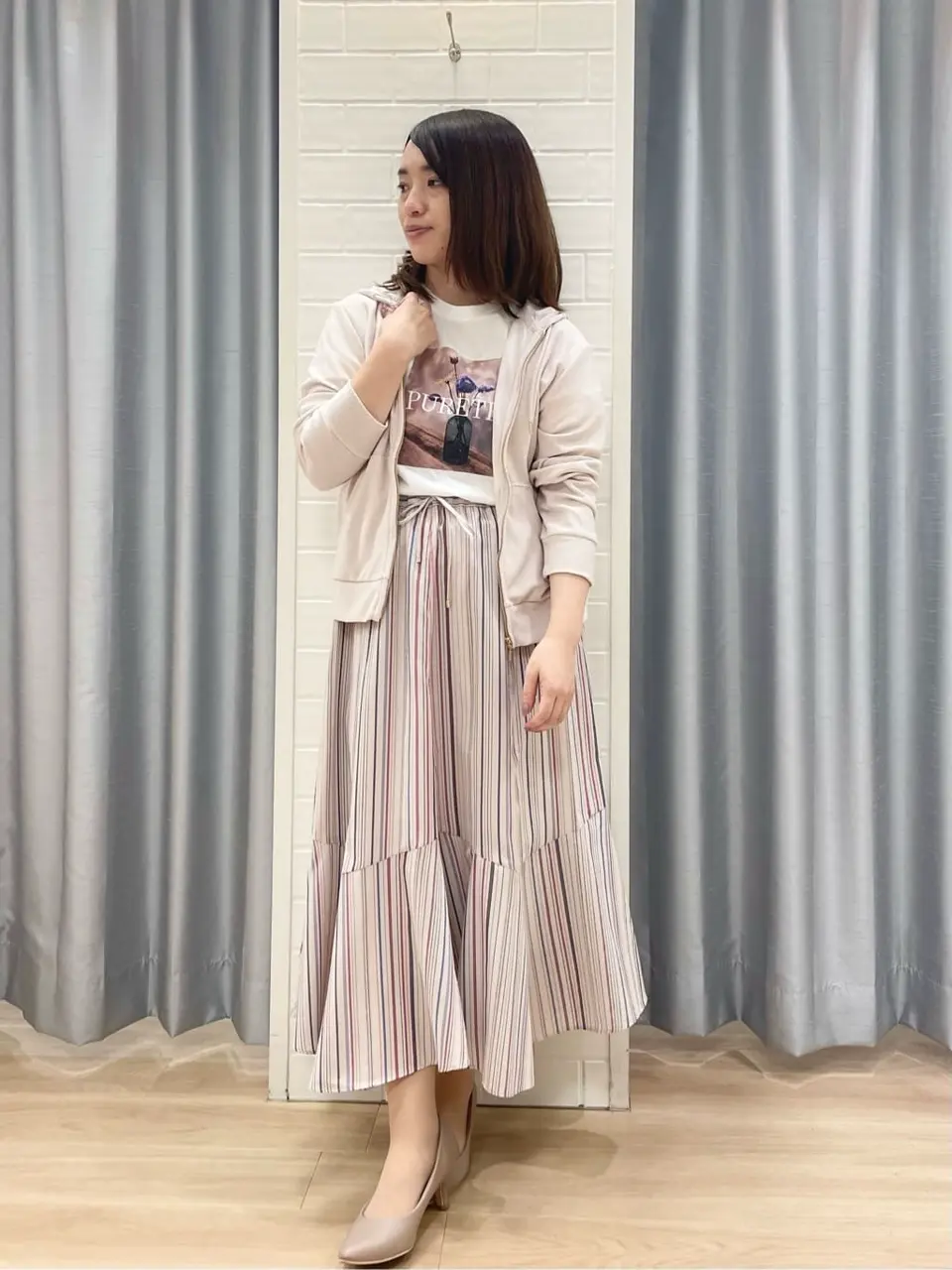 ANY SIS 丸岡 コーディネート画像