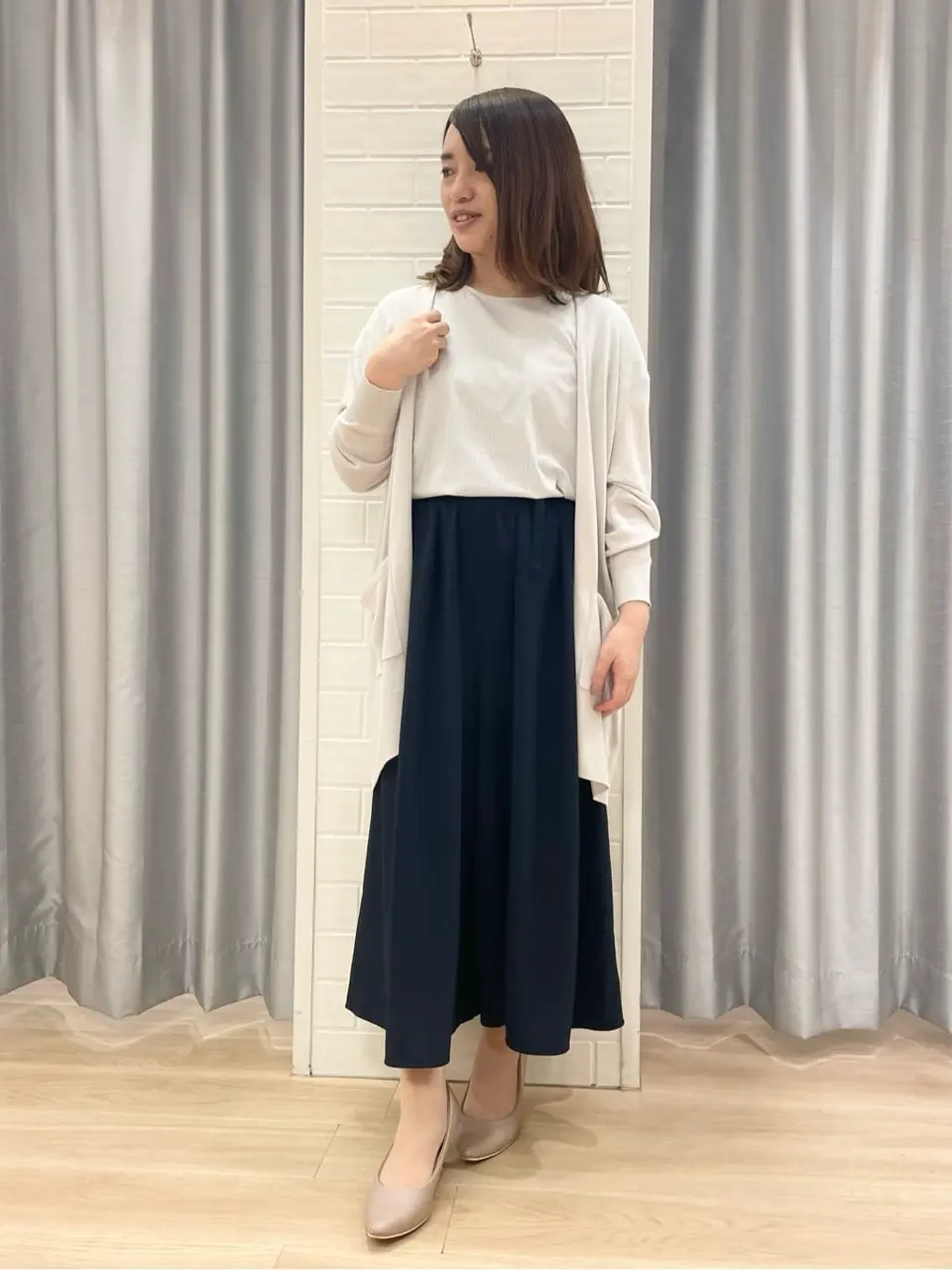 ANY SIS 丸岡 コーディネート画像