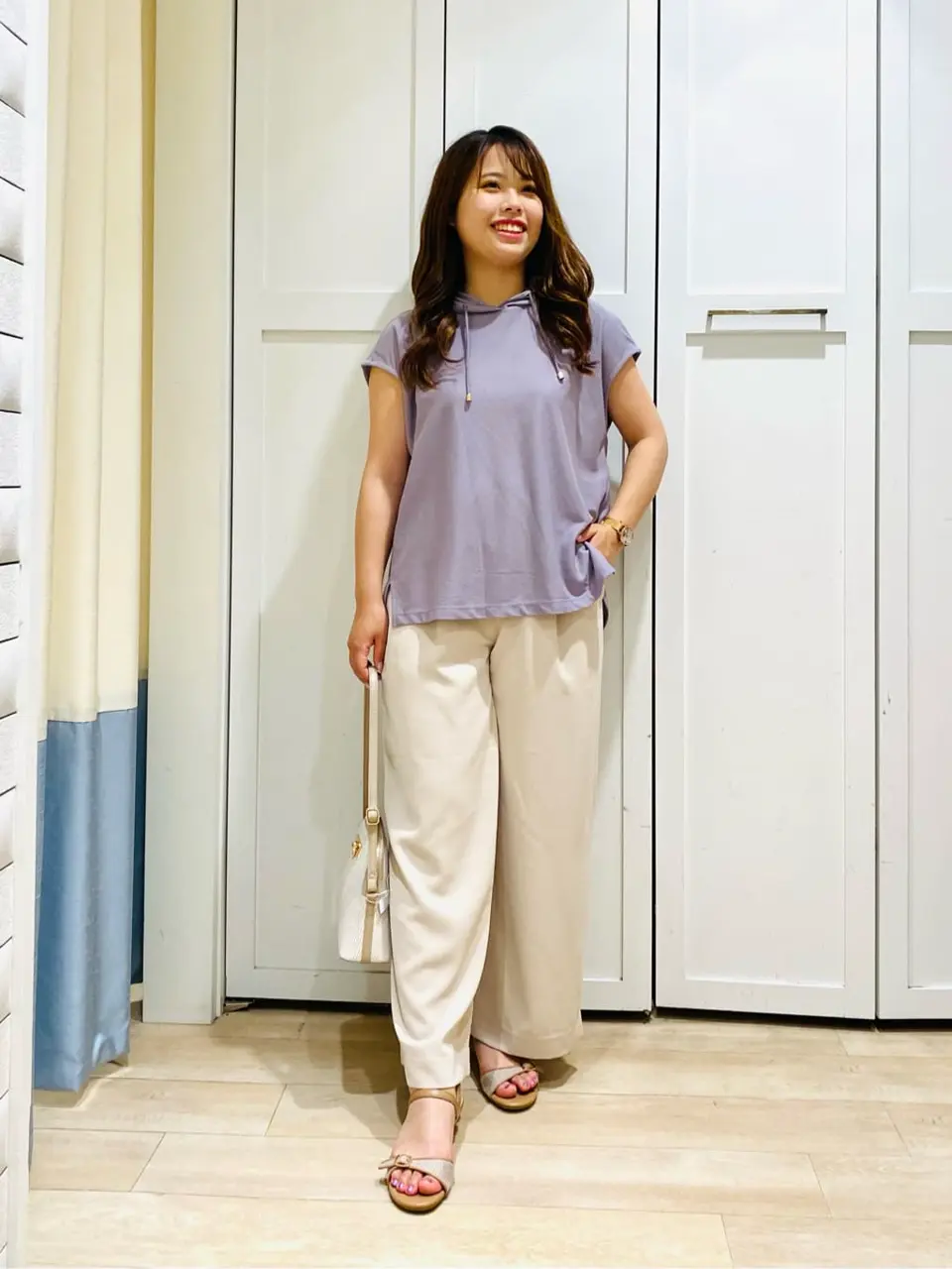 ANY SIS スタッフ コーディネート画像