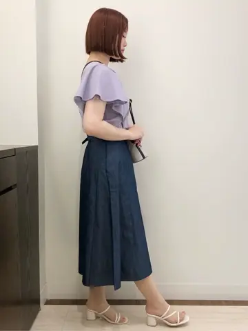 ANY SIS スタッフ コーディネート画像