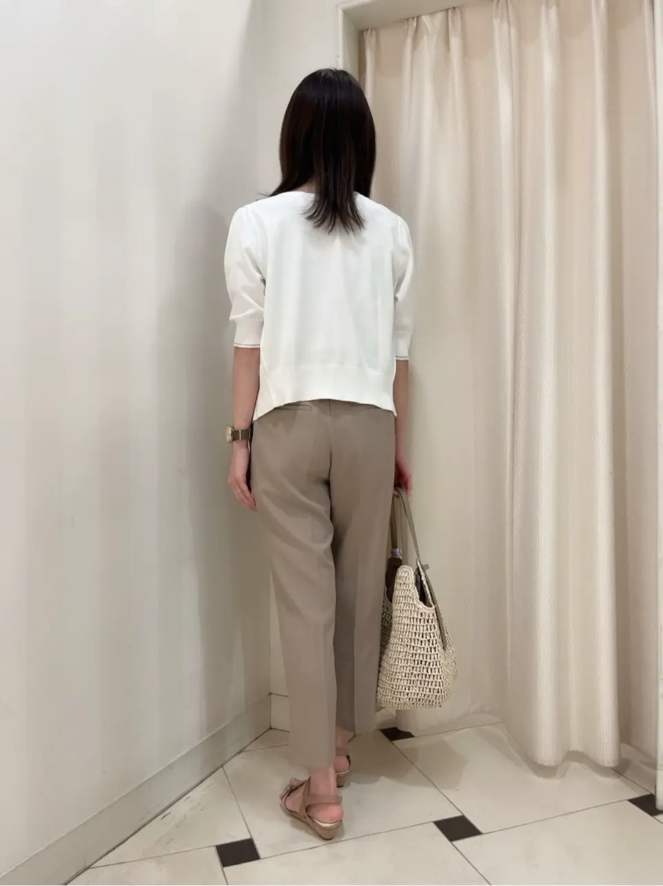 ANY SIS 金井 コーディネート画像