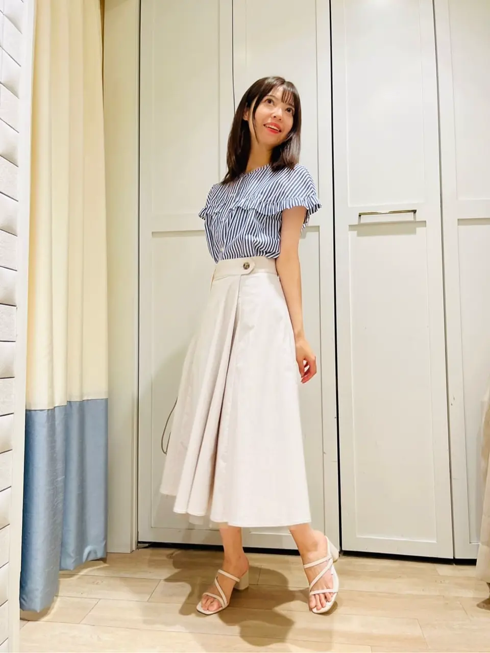 ANY SIS スタッフ コーディネート画像