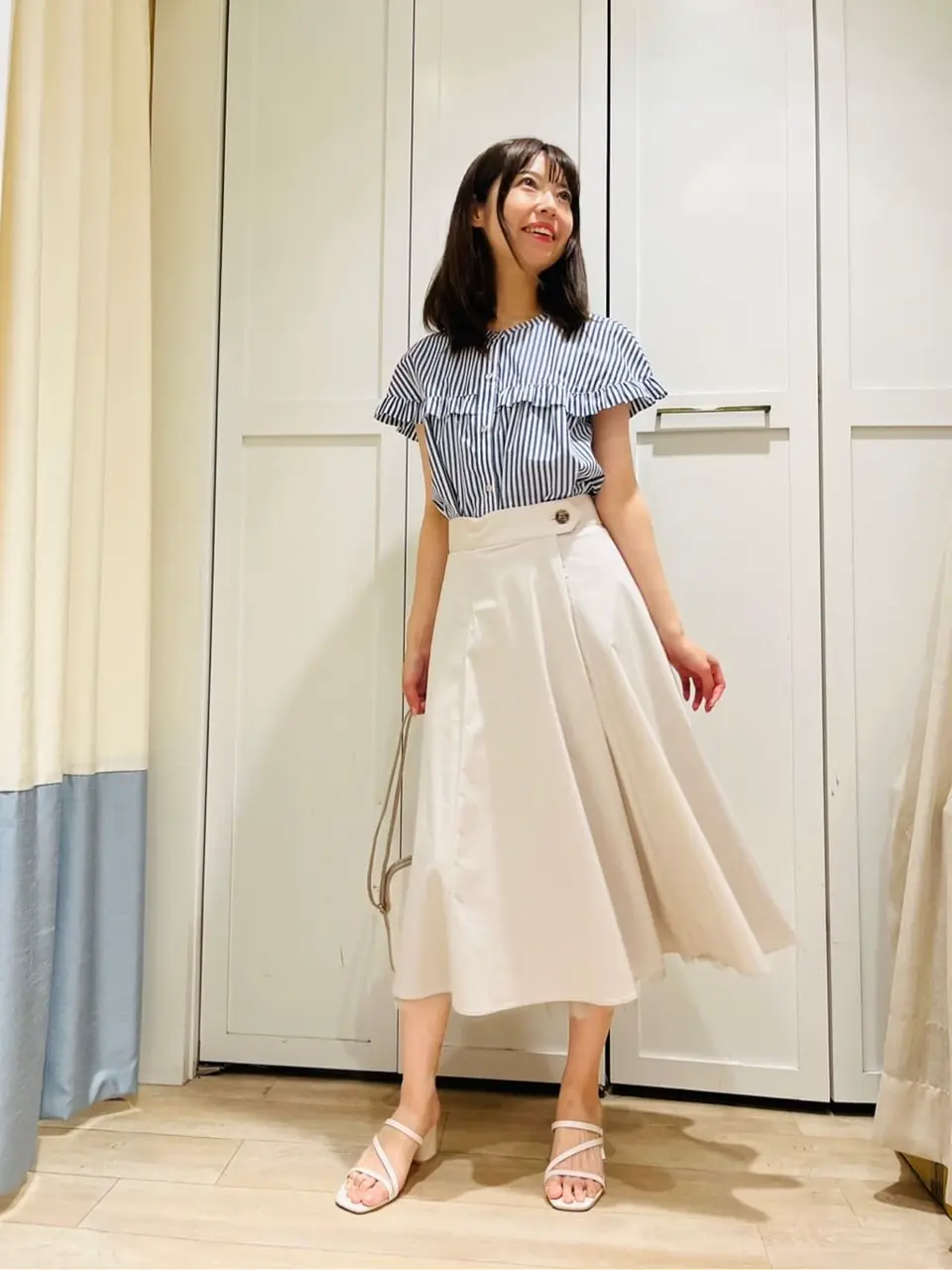 ANY SIS スタッフ コーディネート画像