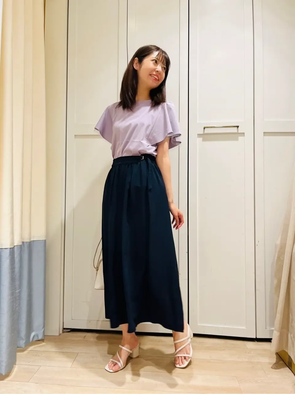 ANY SIS スタッフ コーディネート画像