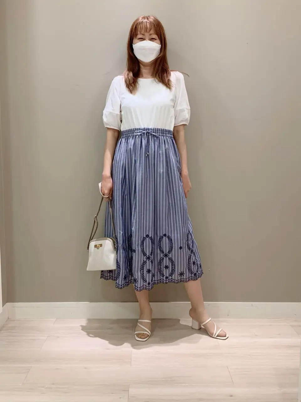 ANY SIS スタッフ コーディネート画像