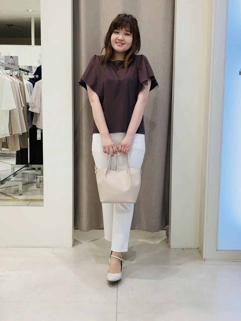 ANY SIS 川根　彩 コーディネート画像