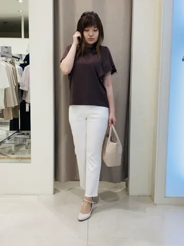 ANY SIS 川根　彩 コーディネート画像