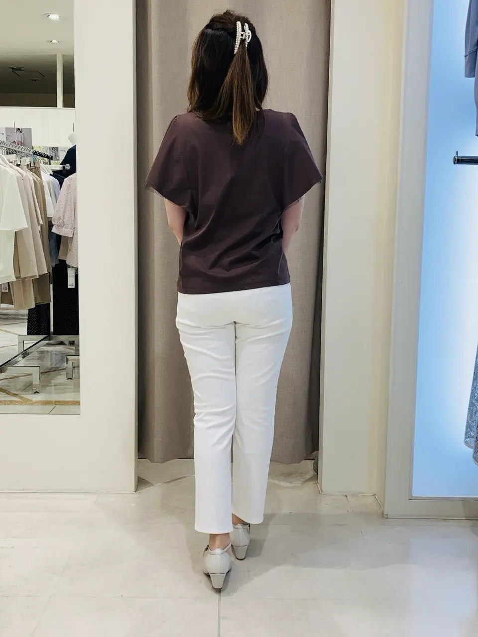 ANY SIS 川根　彩 コーディネート画像