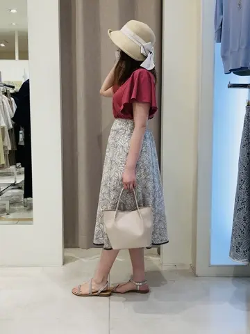 ANY SIS 川根　彩 コーディネート画像