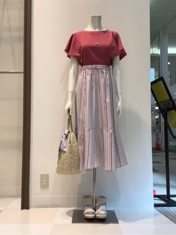 ANY SIS 布川 コーディネート画像