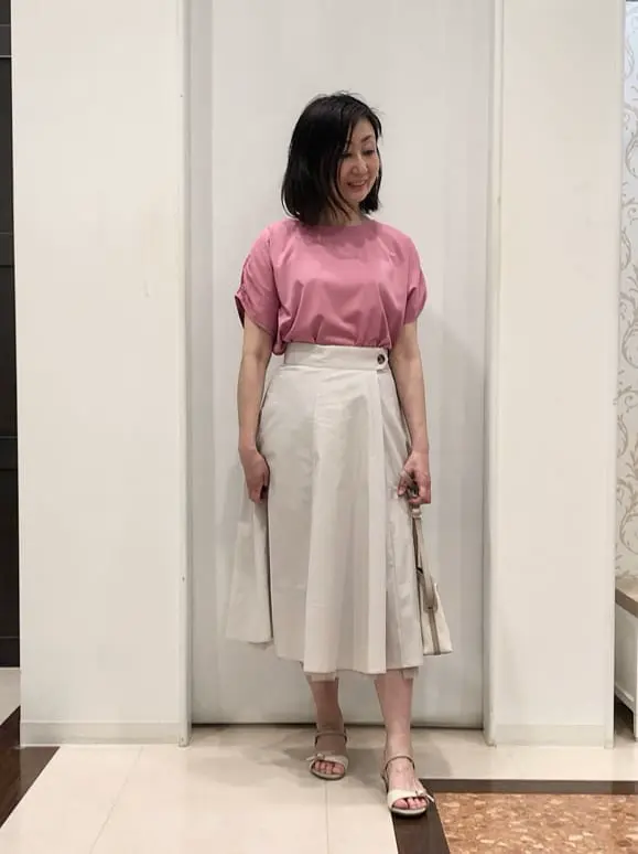 ANY SIS スタッフ コーディネート画像