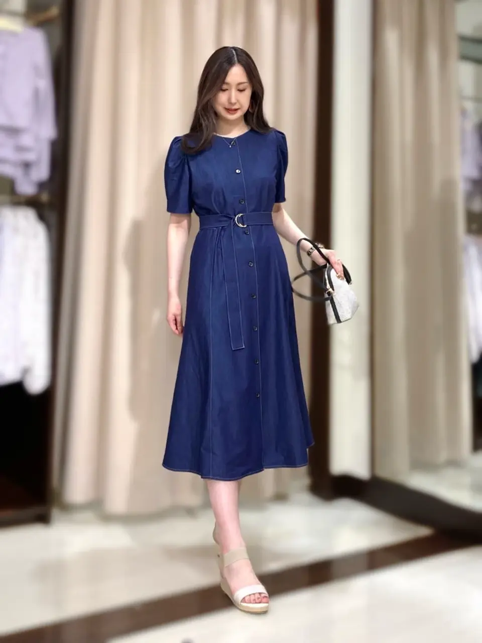 ANY SIS STAFF コーディネート画像