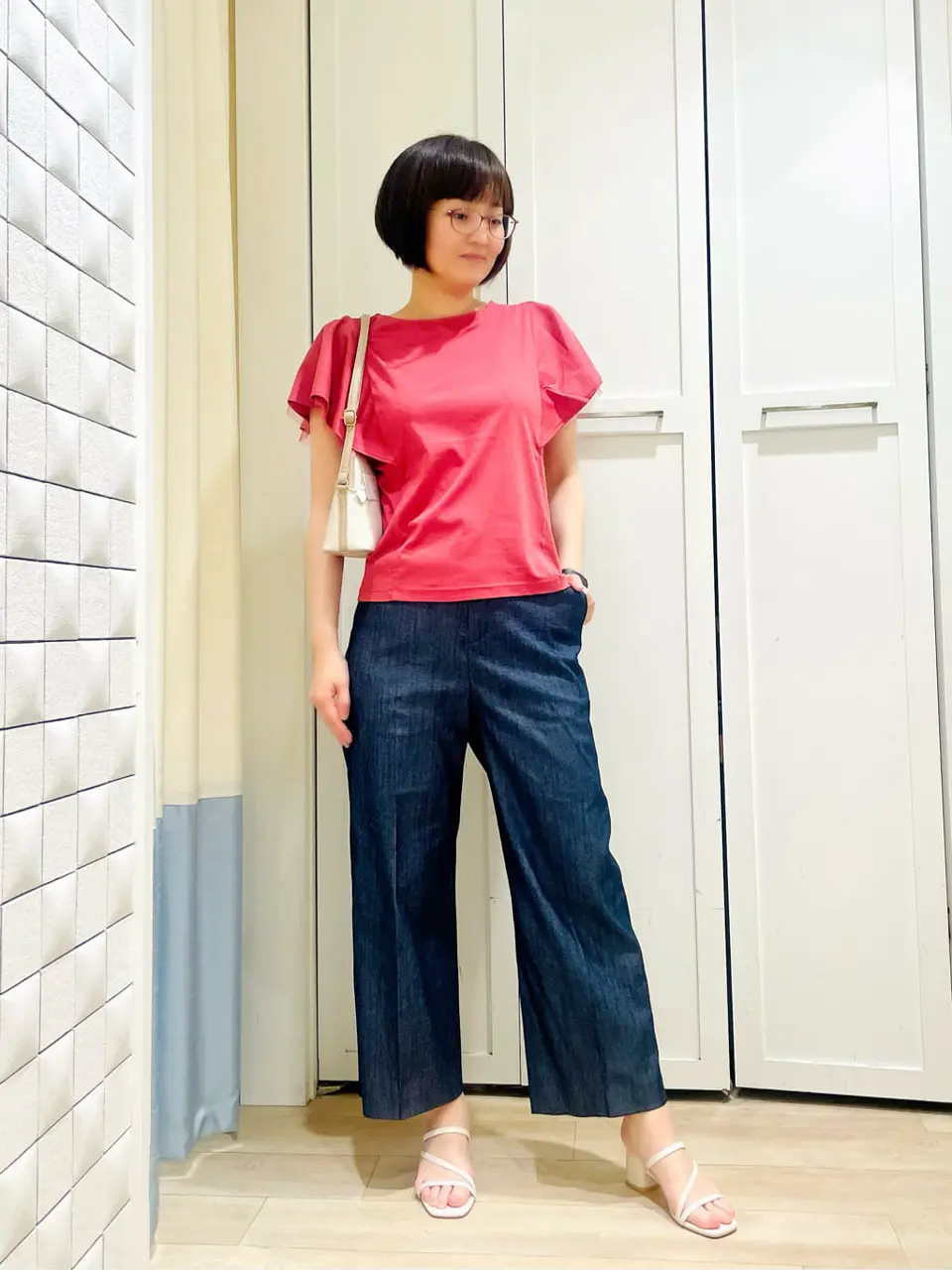 ANY SIS スタッフ コーディネート画像