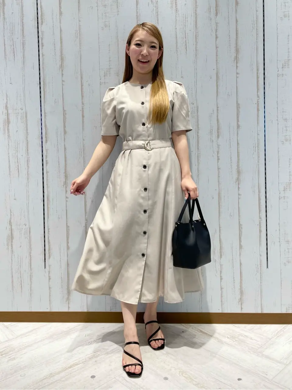 ANY SIS 土居 コーディネート画像