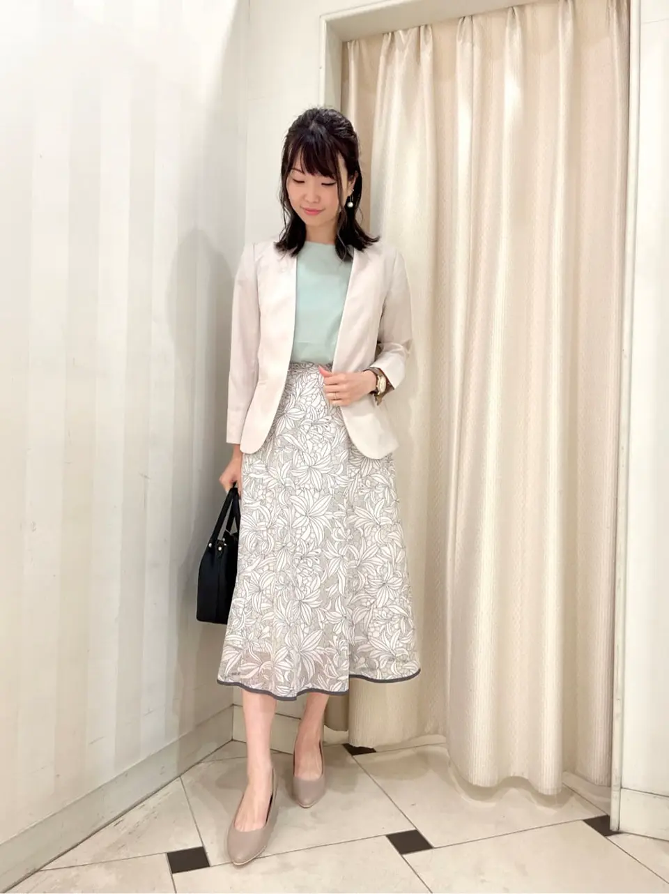 ANY SIS 金井 コーディネート画像