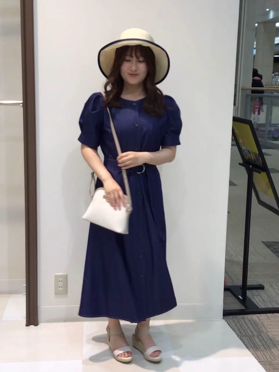 ANY SIS 鈴木 コーディネート画像