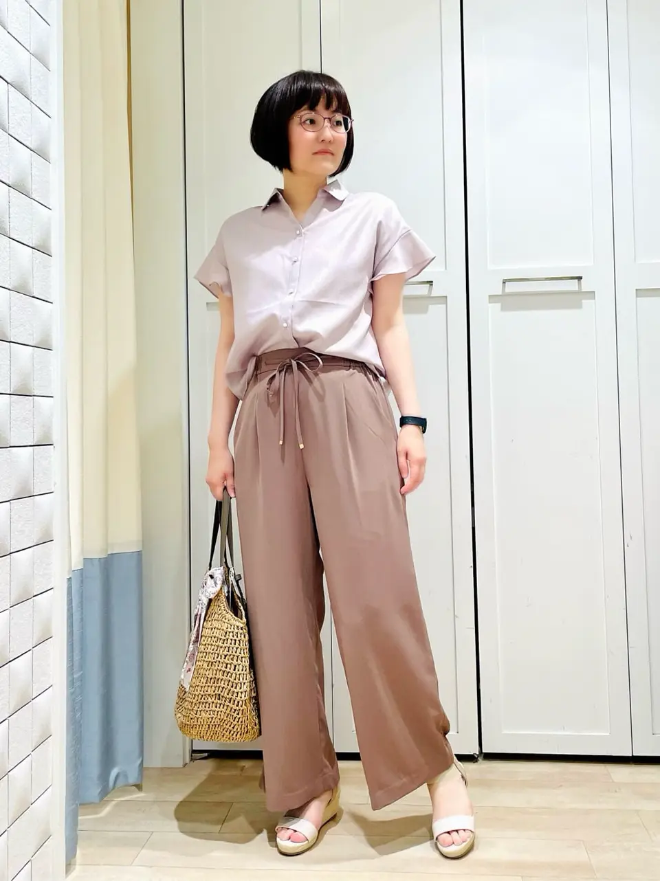 ANY SIS スタッフ コーディネート画像