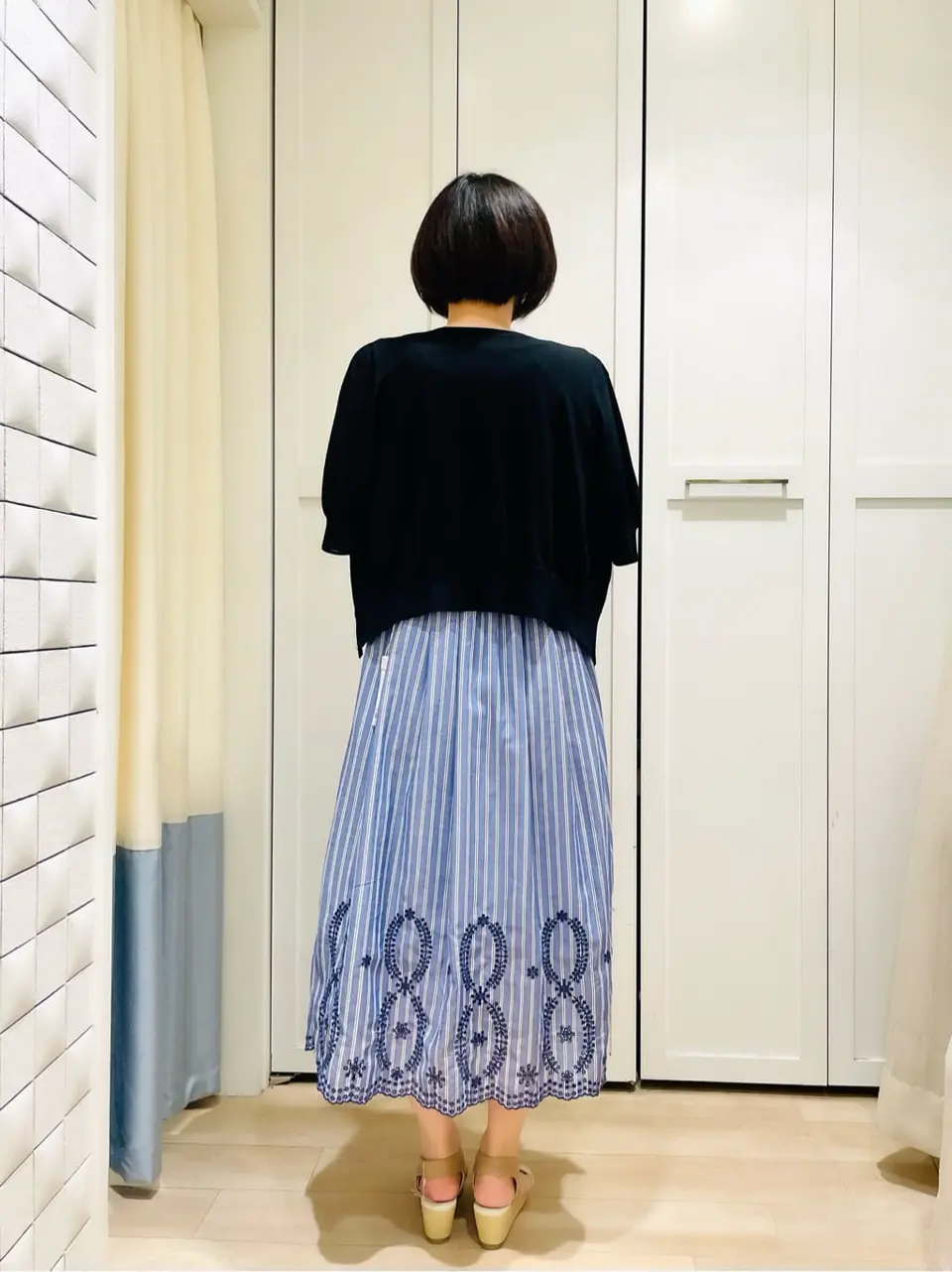 ANY SIS スタッフ コーディネート画像