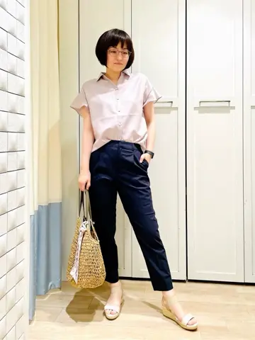 ANY SIS スタッフ コーディネート画像