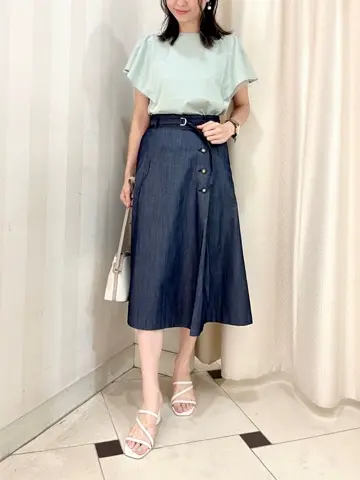 ANY SIS 金井 コーディネート画像