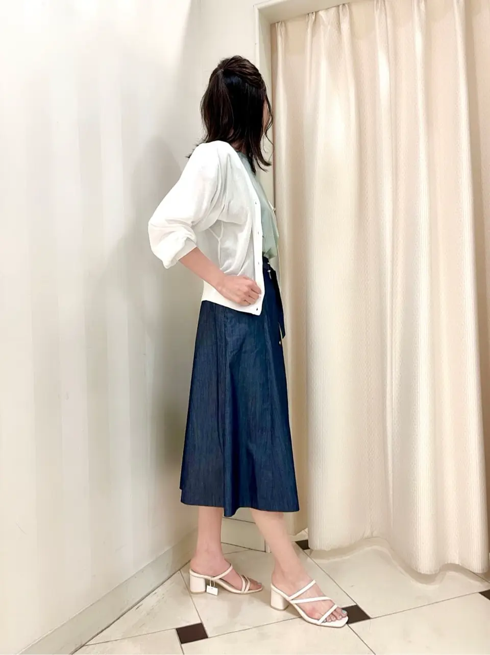 ANY SIS 金井 コーディネート画像