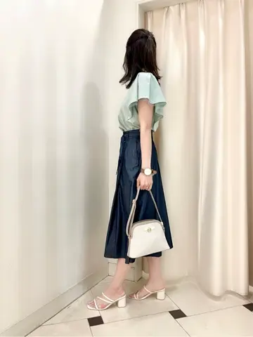 ANY SIS 金井 コーディネート画像