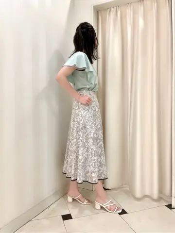 ANY SIS 金井 コーディネート画像