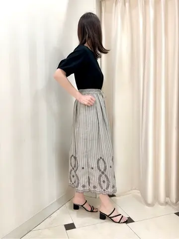 ANY SIS 金井 コーディネート画像