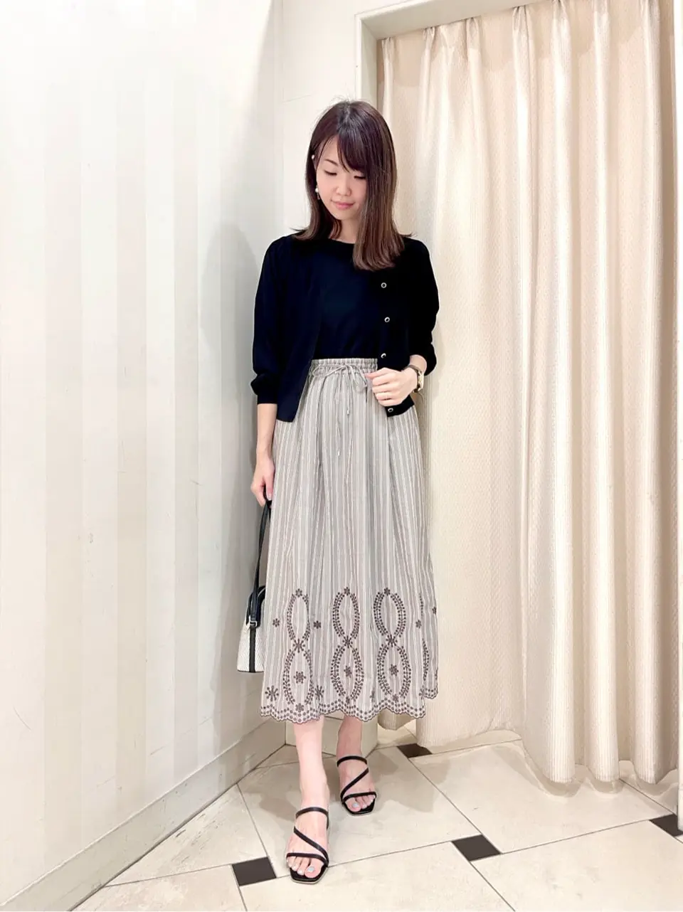 ANY SIS 金井 コーディネート画像