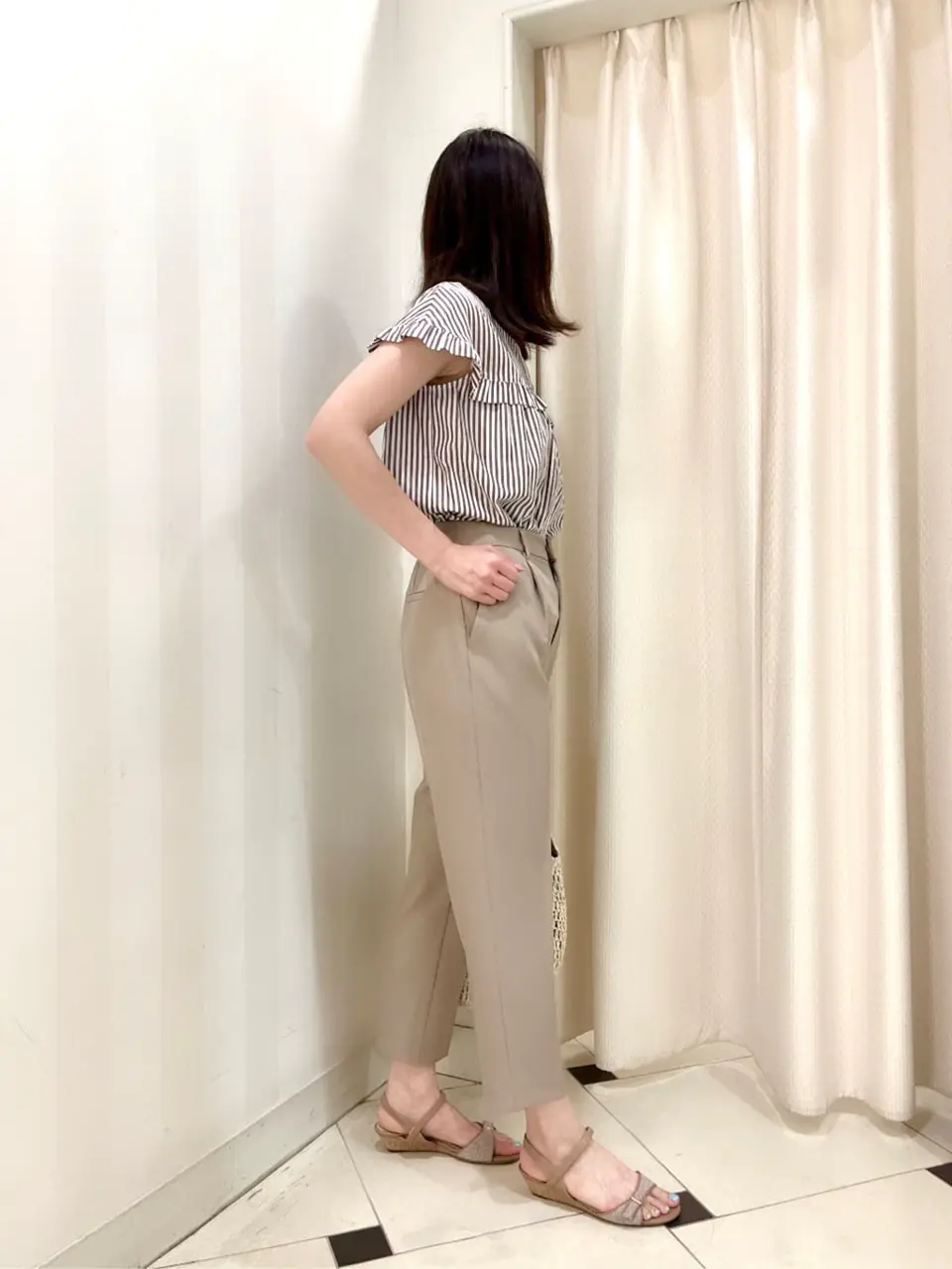 ANY SIS 金井 コーディネート画像