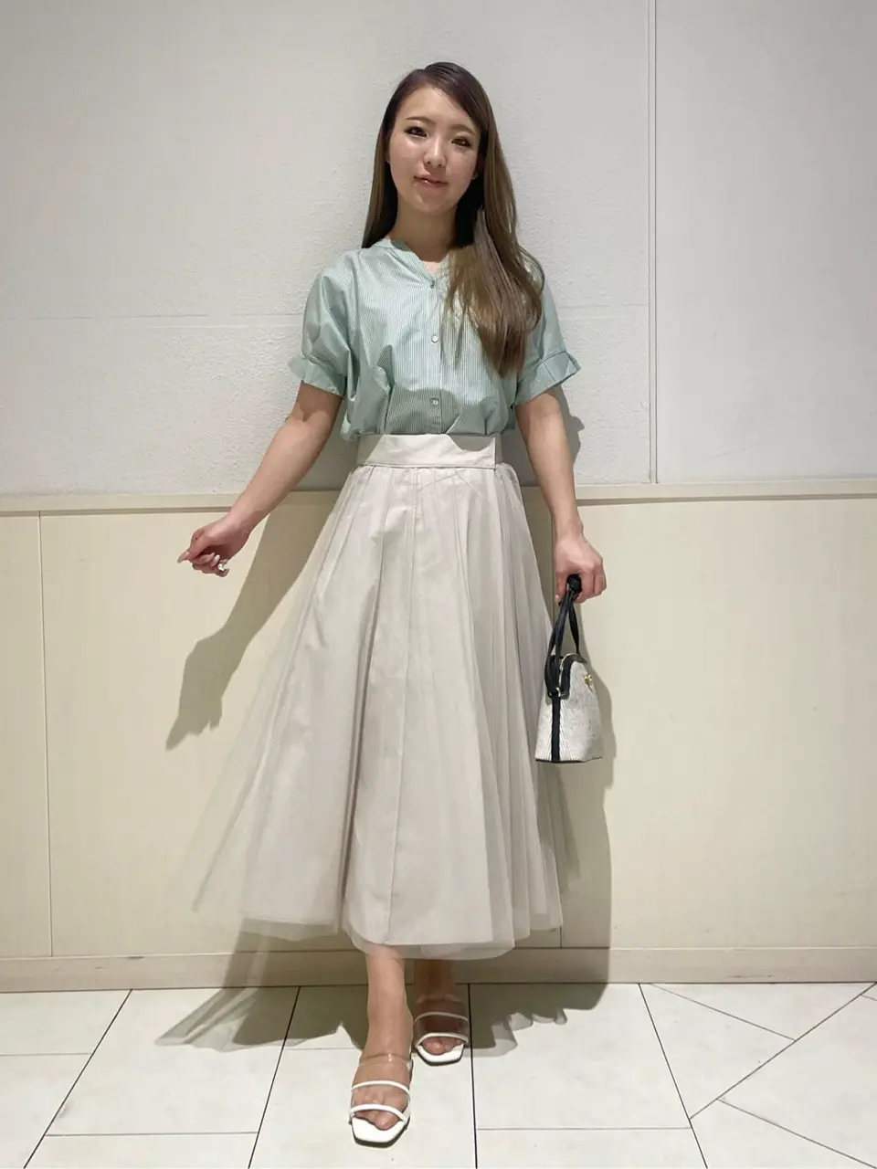 ANY SIS 土居 コーディネート画像