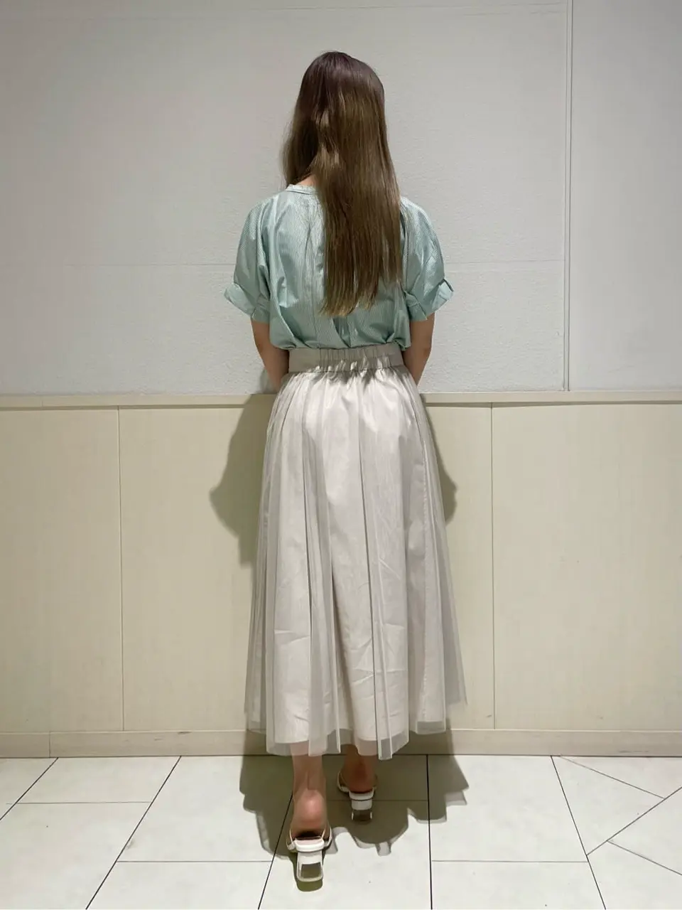 ANY SIS 土居 コーディネート画像