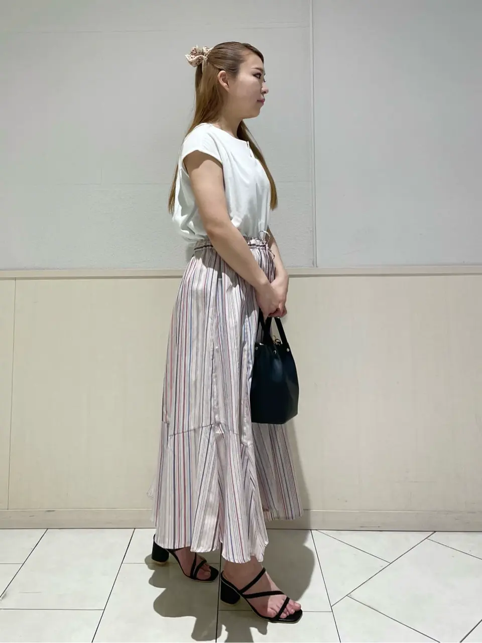 ANY SIS 土居 コーディネート画像