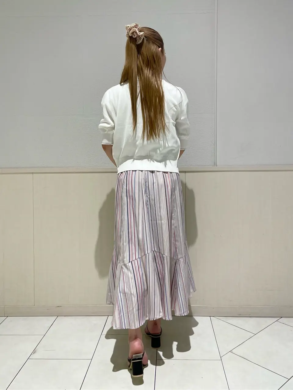 ANY SIS 土居 コーディネート画像