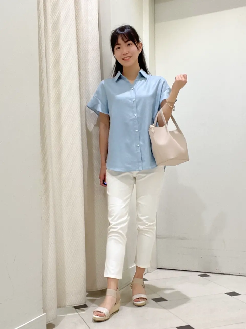  スタッフ コーディネート画像