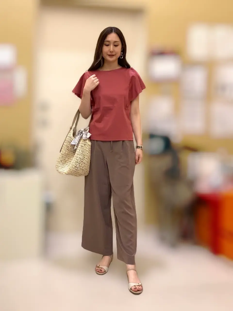 ANY SIS STAFF コーディネート画像